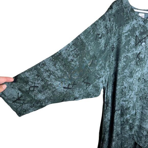 Women's Green & Black Tie-Dyed Lagenlook Maxi Dress, Button-Front, Boho Dress - Picture 5 of 8